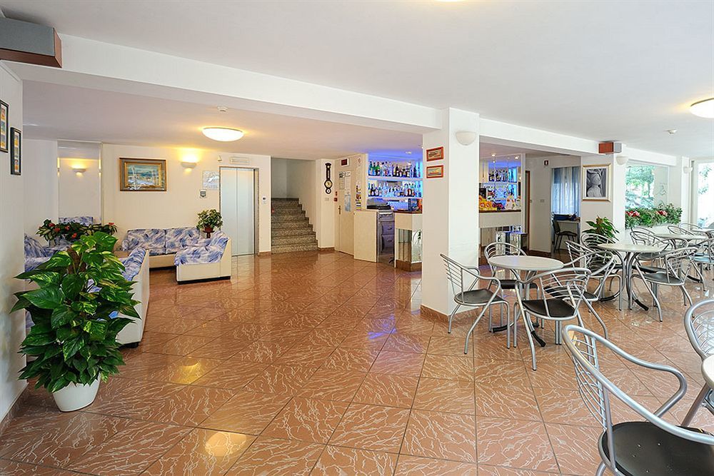 Hotel Samoa Rimini Exteriör bild